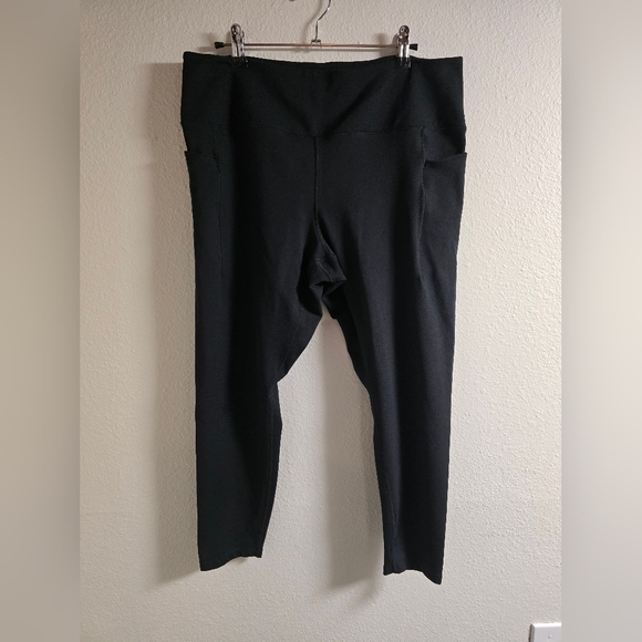 Danskin Pants - Danskin Black Leggings